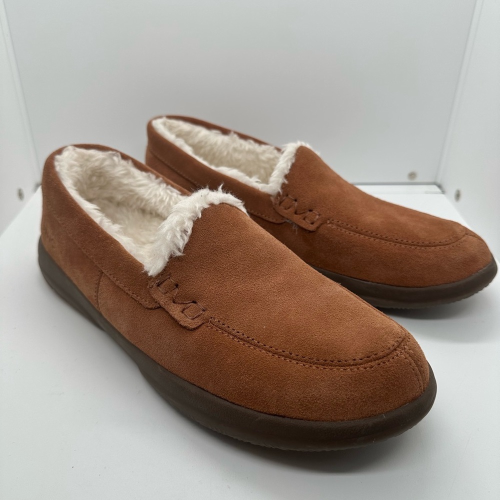 VIONIC NWOT Leather Women’s Lynez Slippers Size 9